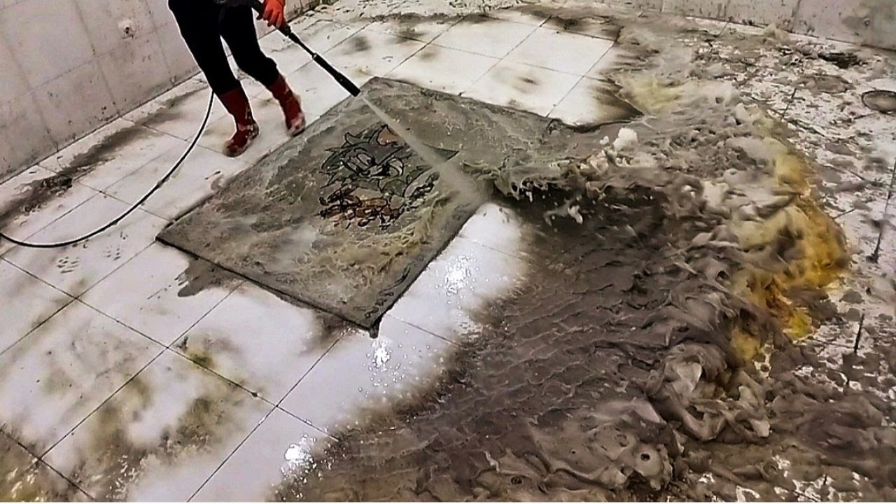 Extreme Clean: Dirty Carpet Gets Brand New Again!