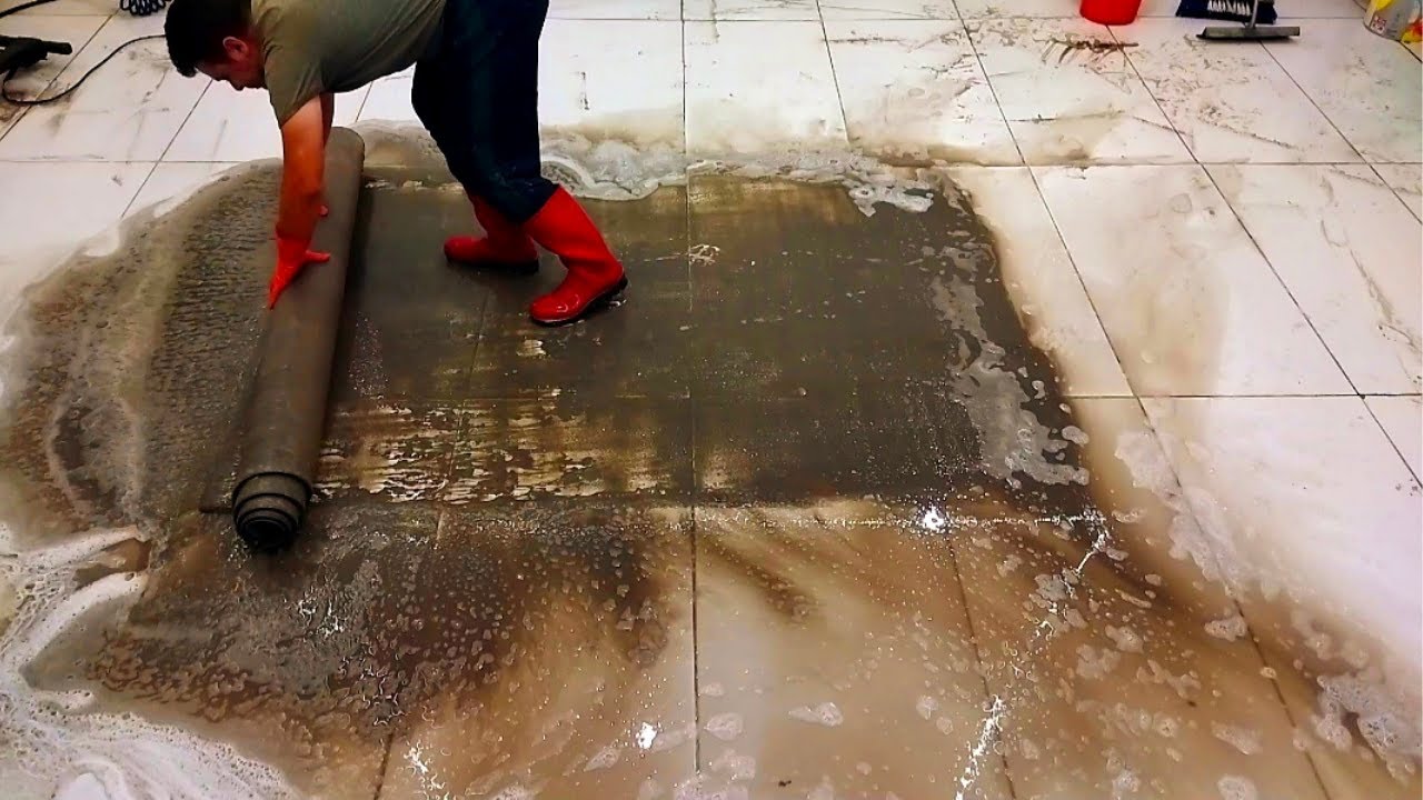 Amazing Pattern and Colour Under All This Mud! – Carpet Cleaning ASMR